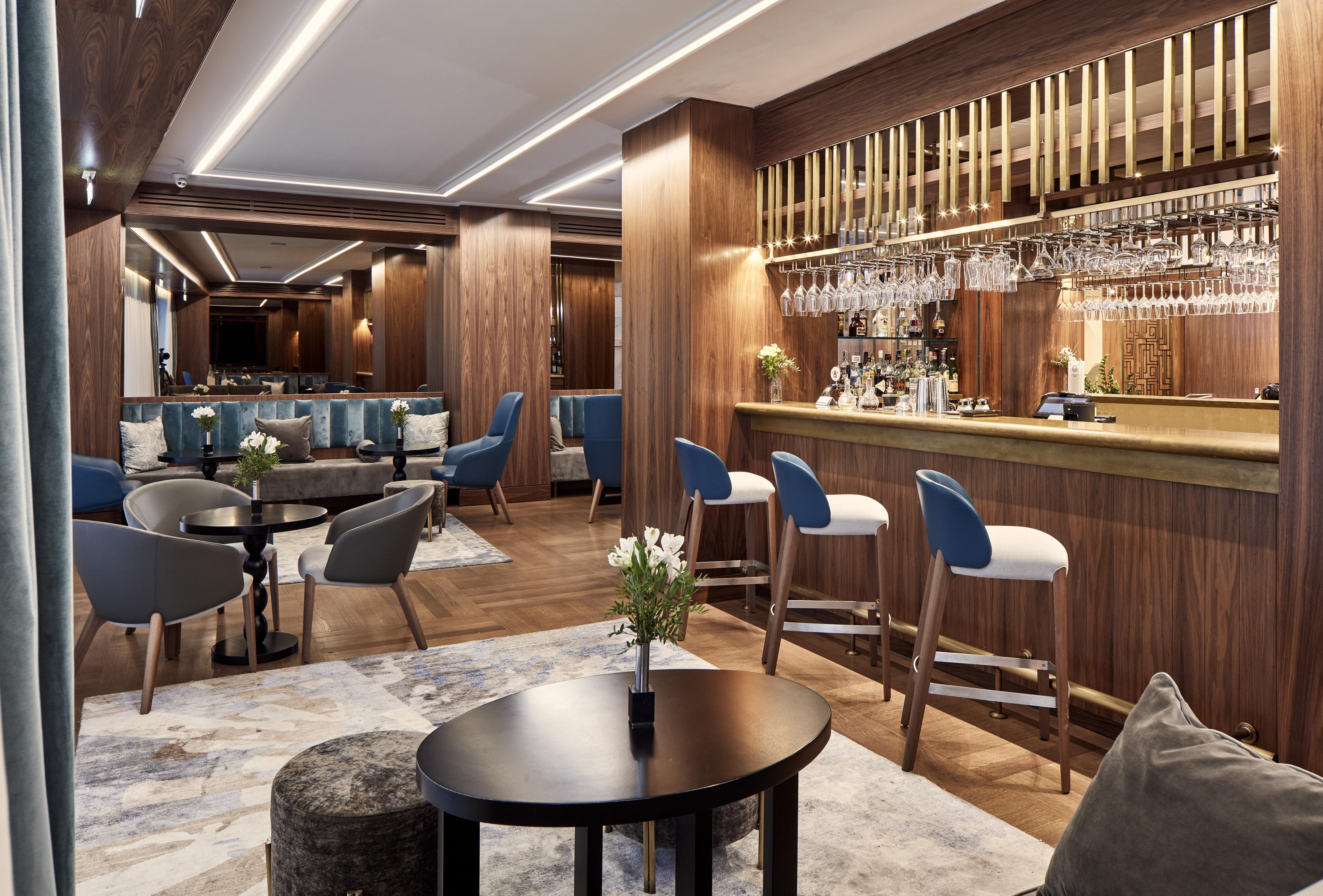 Electra Metropolis Отель 5*